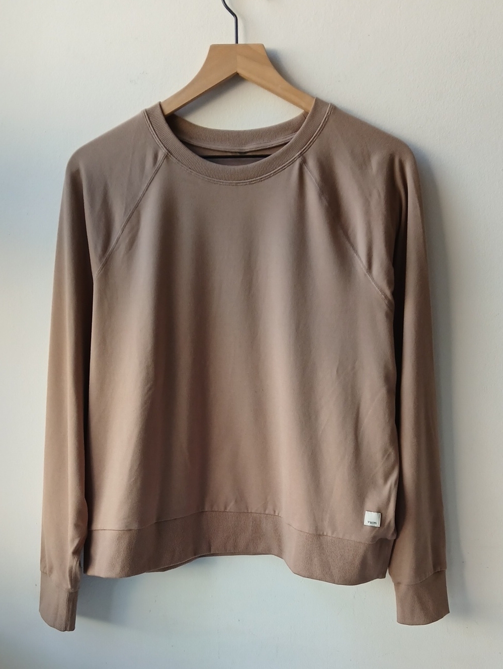 Vuori Halo Crewneck Top Brown Women's Medium